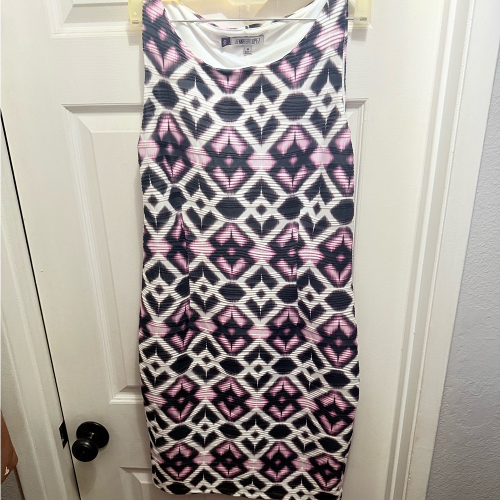 Jennifer Lopez Black and Pink Patterned Midi Dress